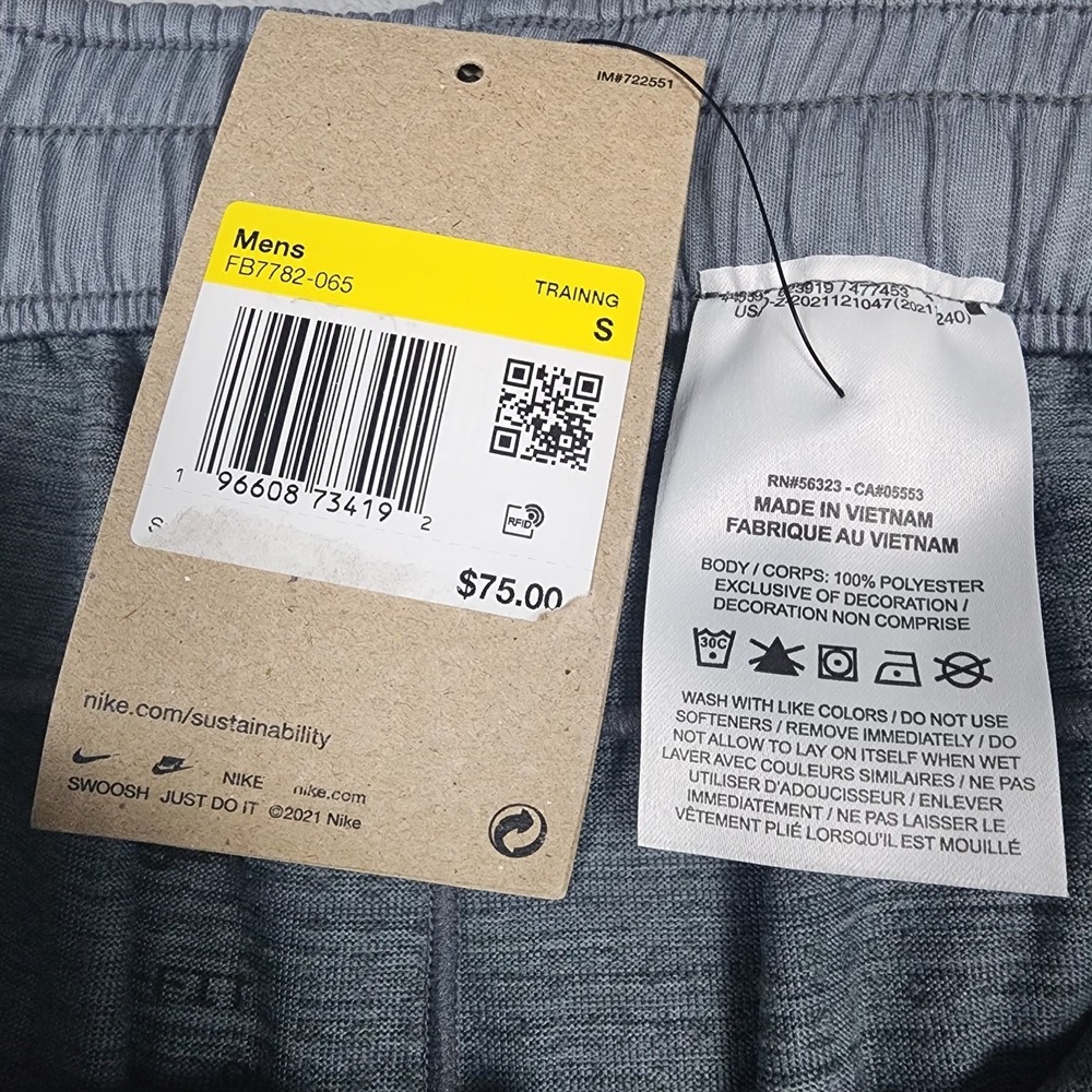 Nike Yoga Jogger Pants Mens Size S Gray Training Sweatpants Cuffed NWT - Picture 2 of 6